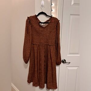 Brown babydoll dress long sleeve